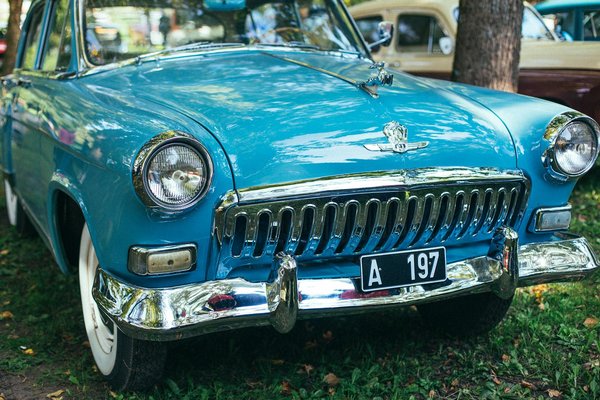 Découvrez la casquette plate homme : élégance et confort assurés