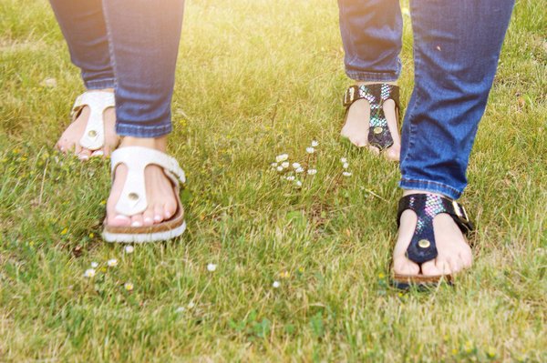 L'art de bien porter les sandales pour femmes